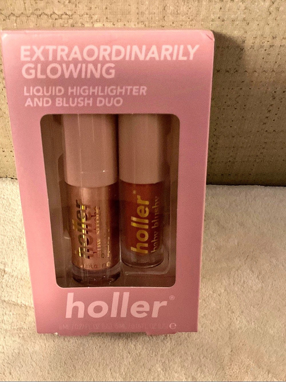 holler Extraordinarily Glowing Liquid Highlighter and Blush Duo Liquid